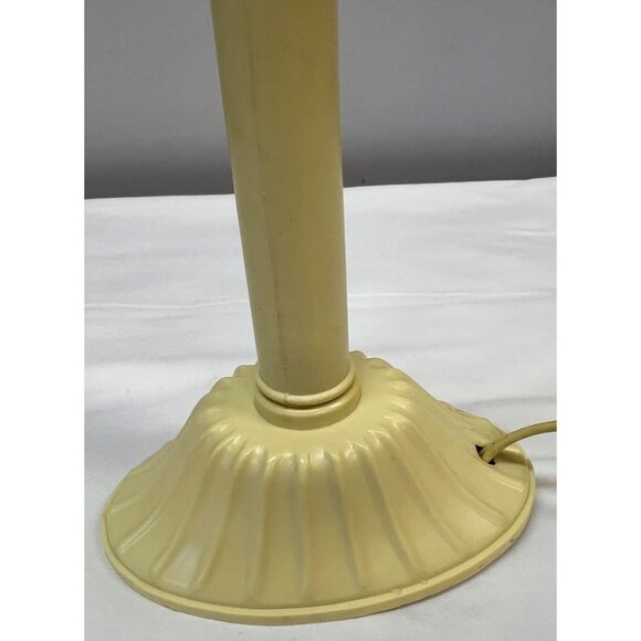 2 Vintage Cream Candle Style Electric Lamp Base - Picture 2 of 5